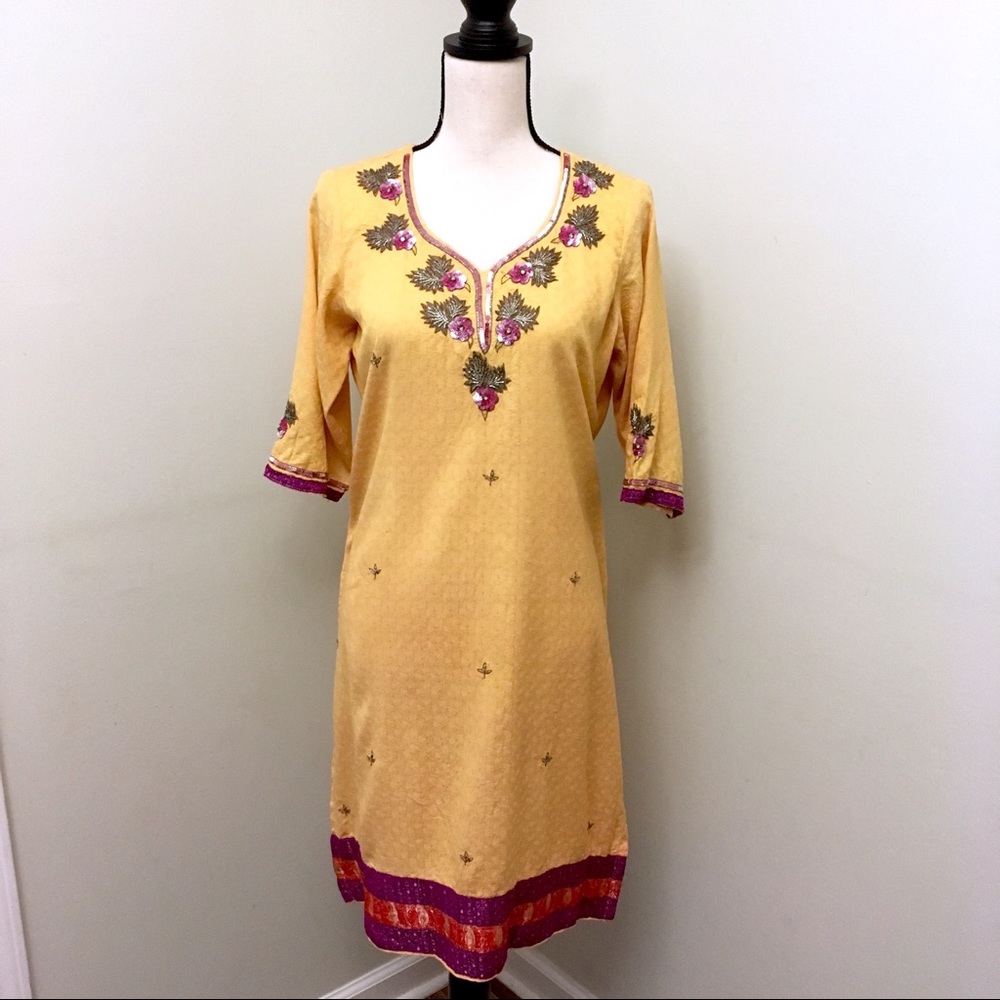 Mandna · Embroidered Golden Sequin Kurti Tunic